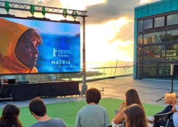 Una azotea del centro de Vigo se transformará en cine al aire libre vistas a las Cíes