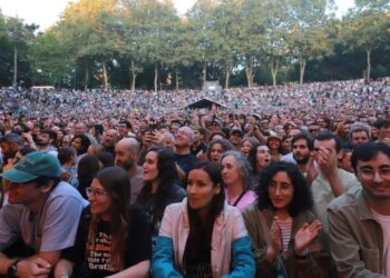 Vigo activa un servicio especial de transporte para el esperado concierto de Chayanne en Castrelos