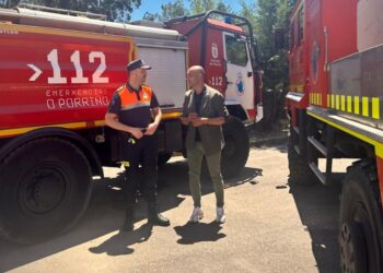 La ola de calor pone en jaque al área de Vigo, los concellos suspenden eventos y vigilan el fuego