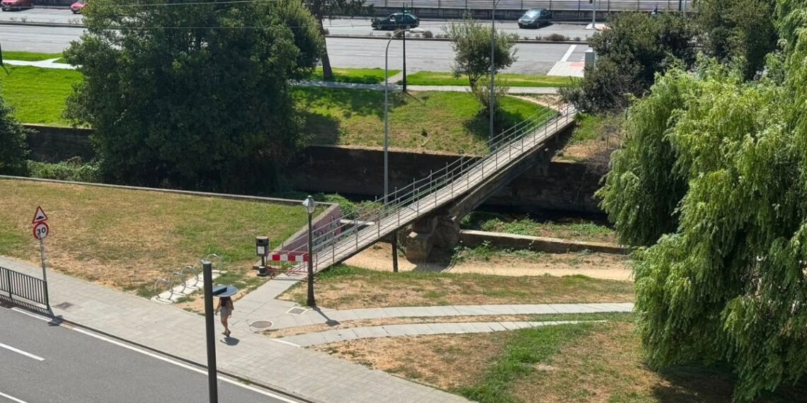 Cerrado un puente del Paseo del Lagares en Vigo por mal estado