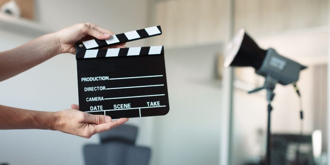 Abierto un casting para grabar una gran fiesta de pueblo en Galicia para un éxito de Netflix