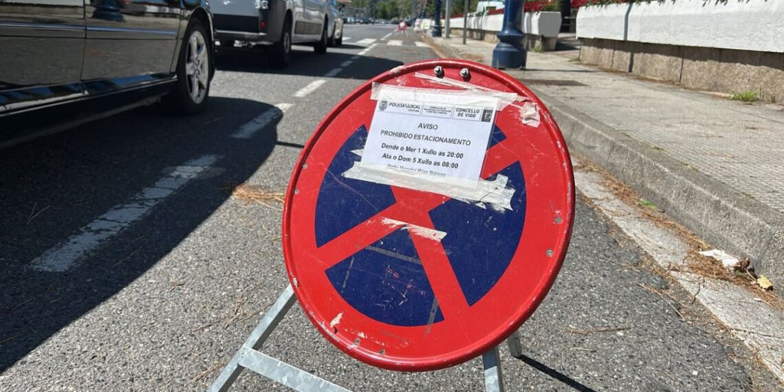 El Rally Rías Baixas ya toma Samil con aparcamientos bloqueados y tramos cortados al tráfico en Vigo