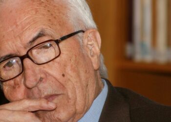 O autor homenaxeado nas Letras Galegas de 2027 será Xosé Neira Vilas