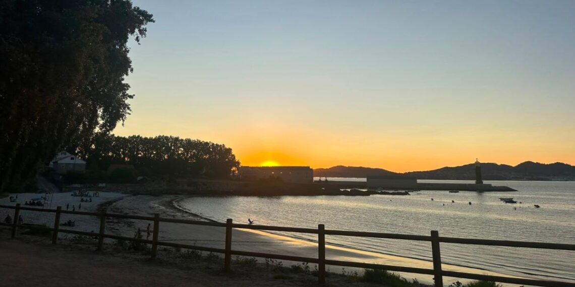 Noche sofocante por encima de los 25 grados, Vigo extrema las precauciones por la alerta de calor