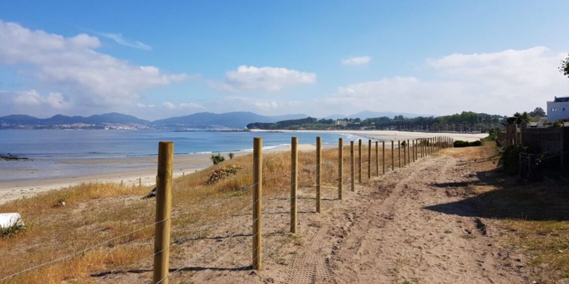 Caballero anuncia "el inicio inmediato" de las obras para recuperar las playas de Vigo más naturales