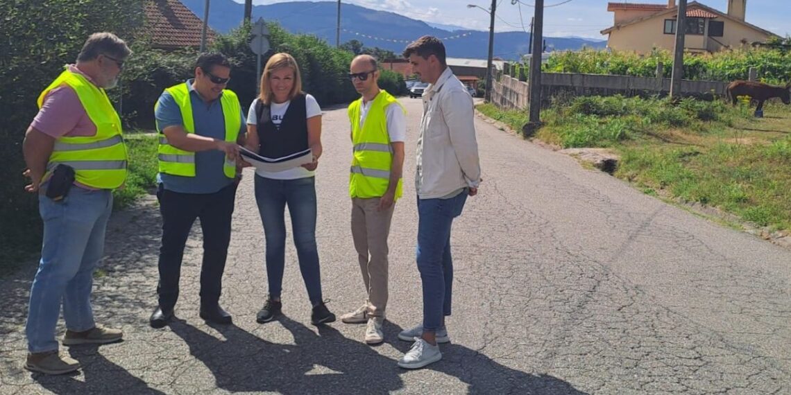 Redondela activa las demandadas obras para mejorar una carretera sin mantenimiento durante años