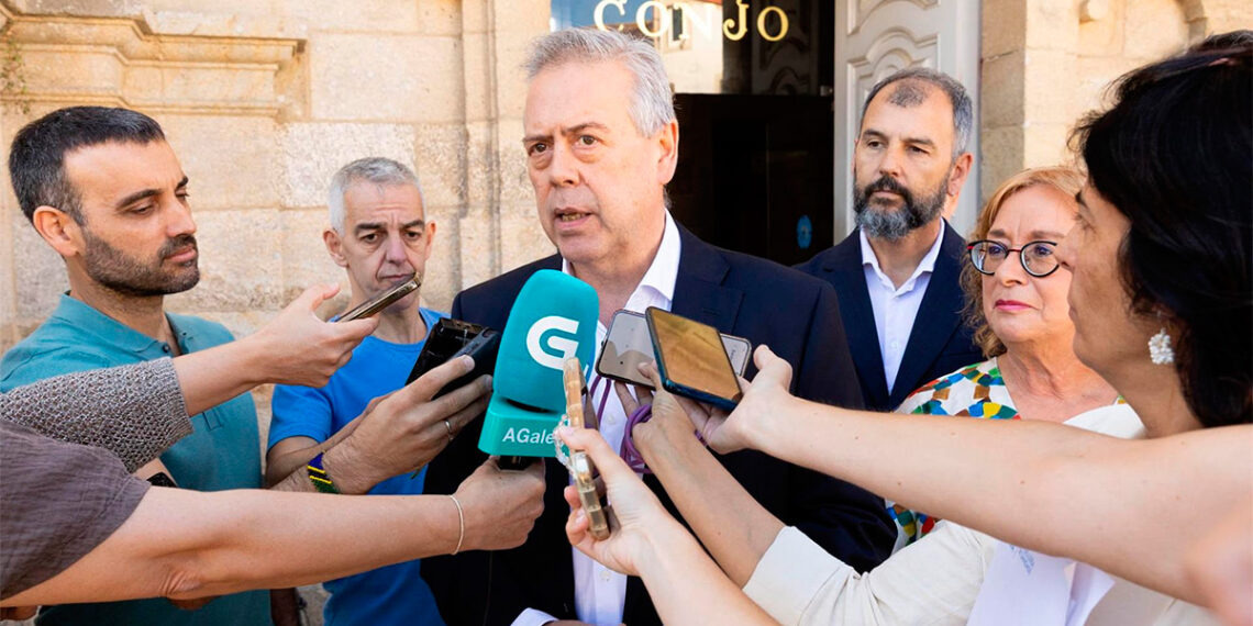 Sanidade, sobre la suspensión de cirugías en Vigo, "fue un déficit puntual en la contratación de enfermeras"