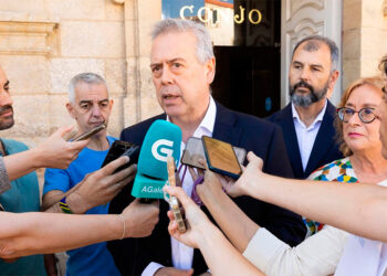Sanidade, sobre la suspensión de cirugías en Vigo, "fue un déficit puntual en la contratación de enfermeras"
